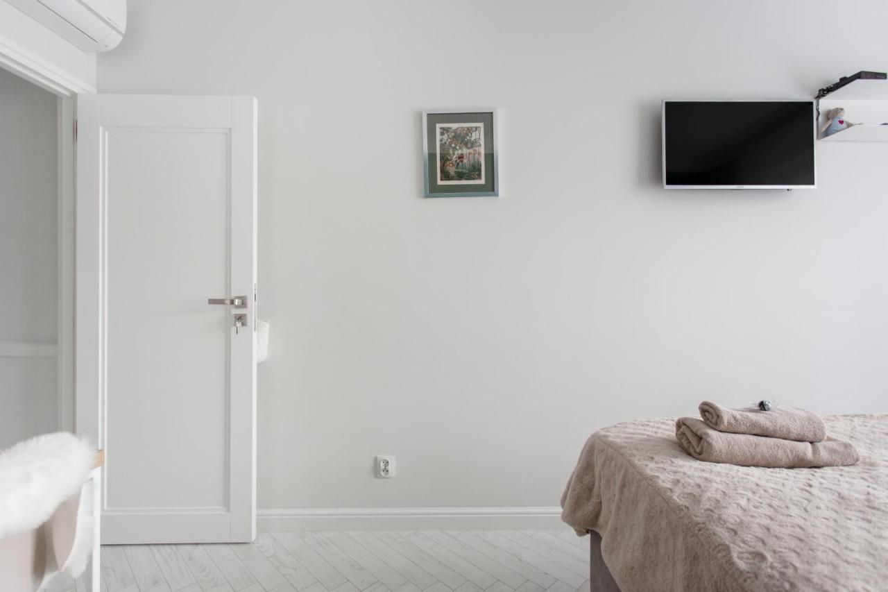 Luksusowy Apartament Hercena7 W Sercu Miasta Wrocław Buitenkant foto