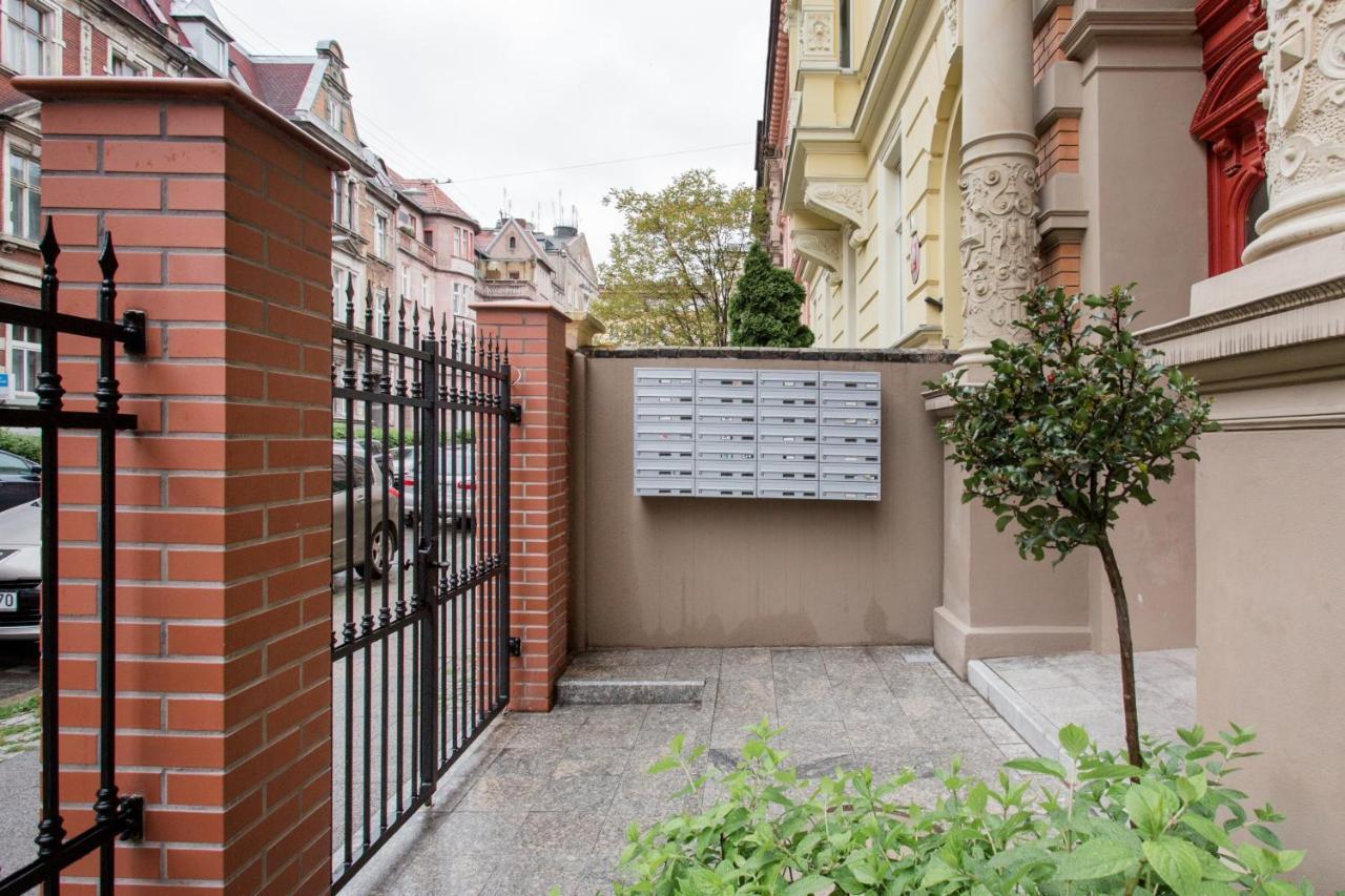 Luksusowy Apartament Hercena7 W Sercu Miasta Wrocław Buitenkant foto